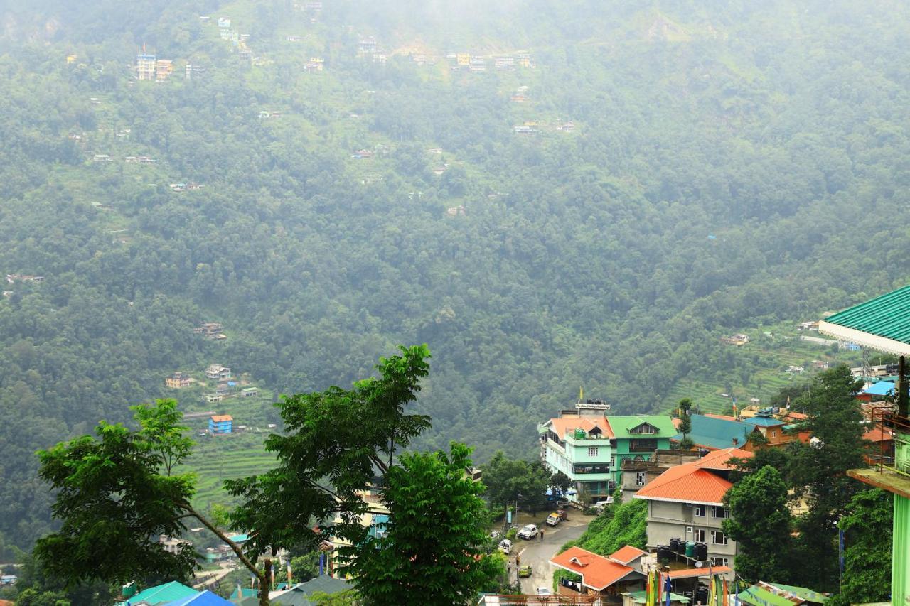 The Cms Group-Hotel Iinorri Gangtok Buitenkant foto